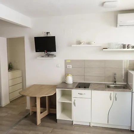 Bepina Apartment *